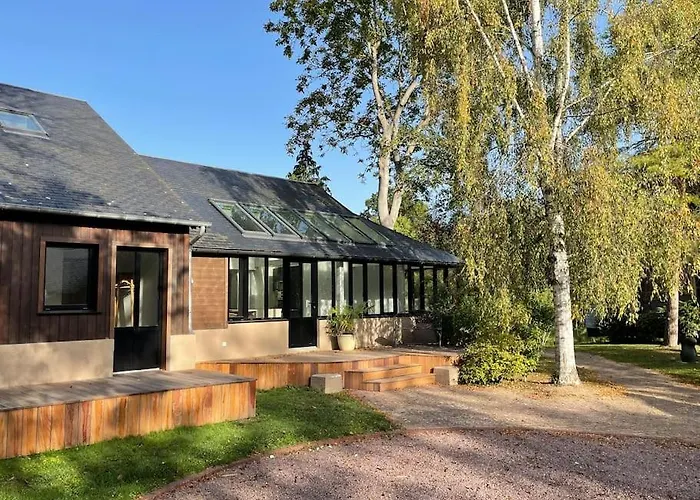 Holiday home Au Bal Des Hirondelles Ande